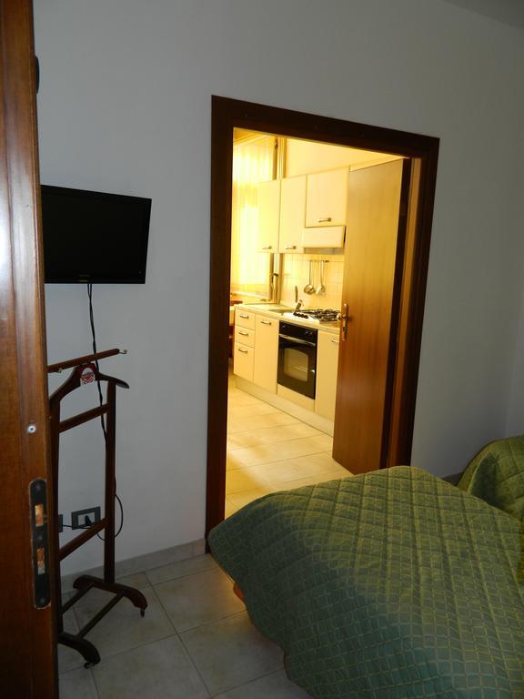 Residence Dei Fiori Bordighera Room photo